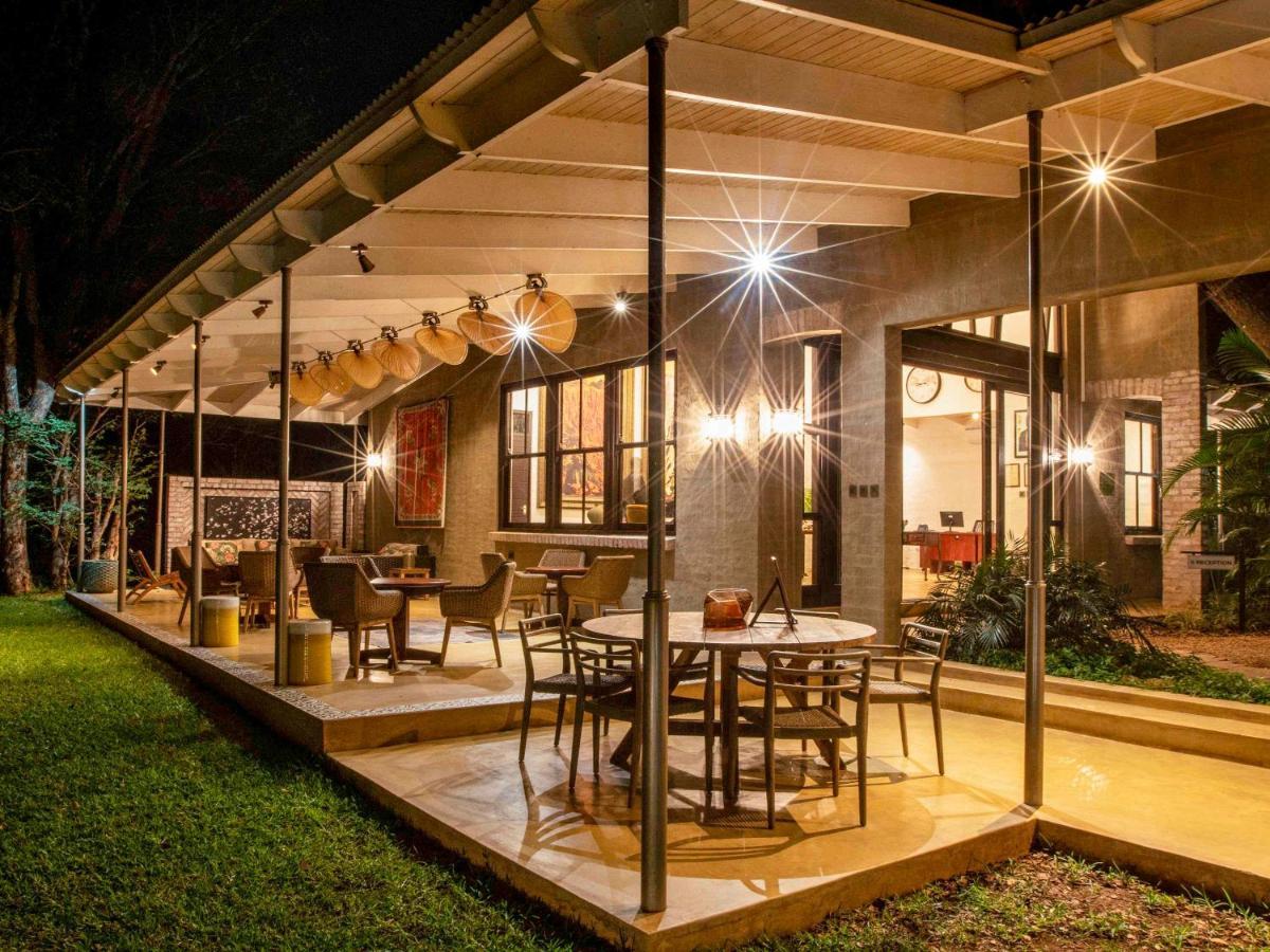 Mbano Manor Hotel Victoria Falls Exterior foto